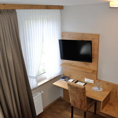 Gasthof Vossbur 3* Toppenstedt