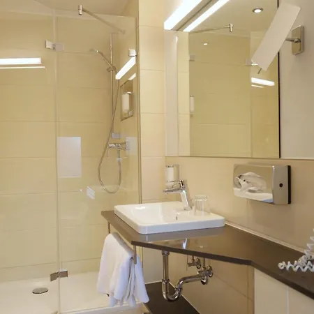 Hotel Vossbur Toppenstedt