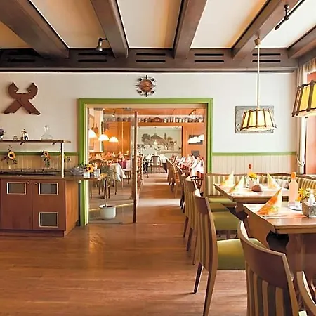 Vossbur Otel 3*