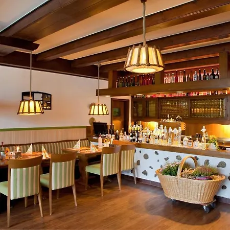 Vossbur Hotel 3*