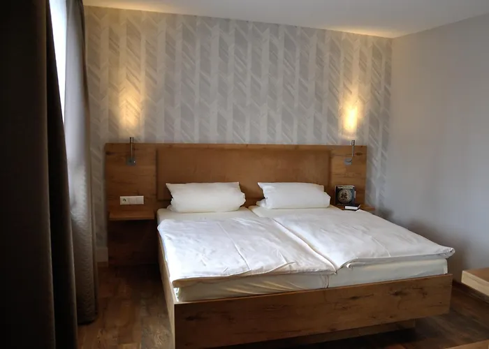 Hotel Gasthof Vossbur Toppenstedt